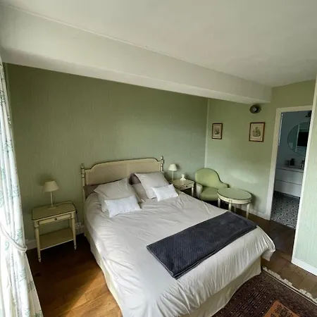 Villa Prieure Sainte Genevieve *