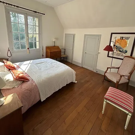 Villa Prieure Sainte Genevieve *